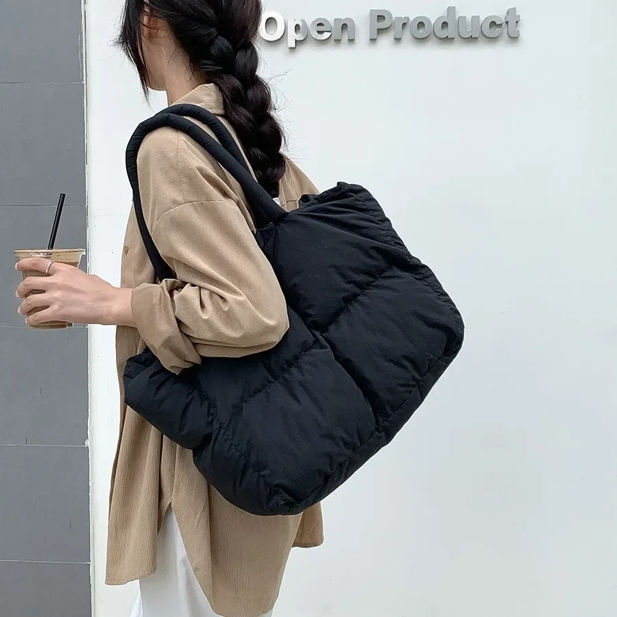 Grand fourre-tout rembourré en - Luxury Bags Tote avis et prix
