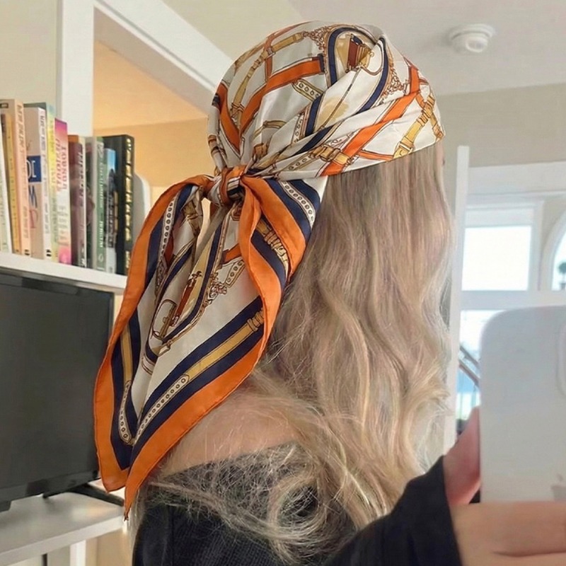 Foulard carré en soie de luxe  - Luxury Bags China avis et prix