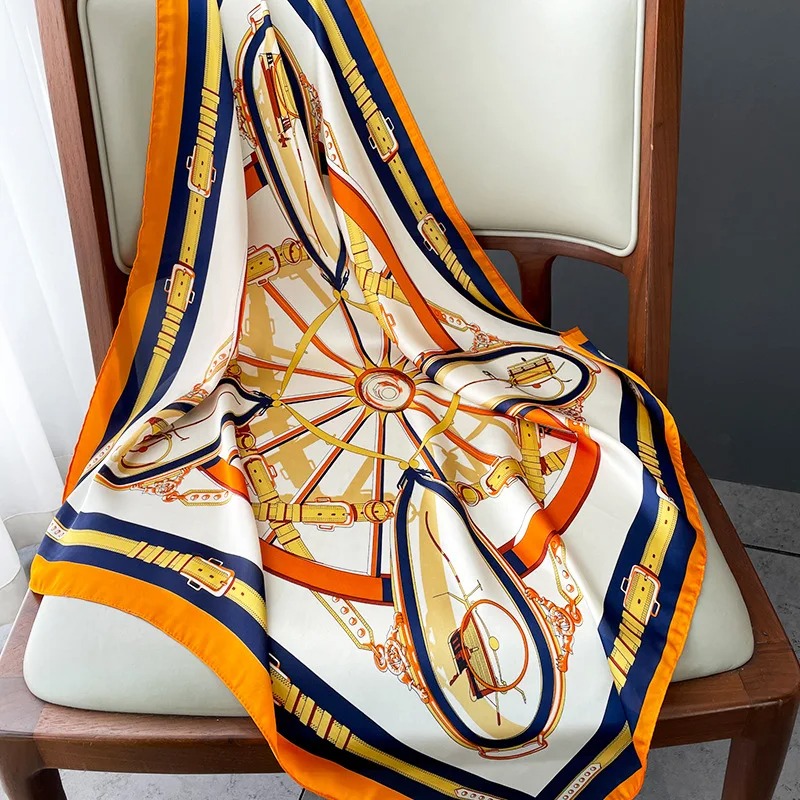 Foulard carré en soie de luxe  - Luxury Bags China avis et prix