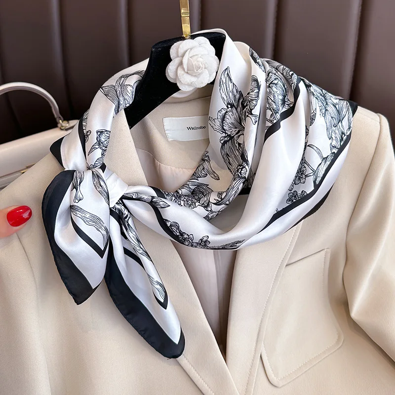 Foulard Carré à Imprimé Floral - Luxury Bags China avis et prix