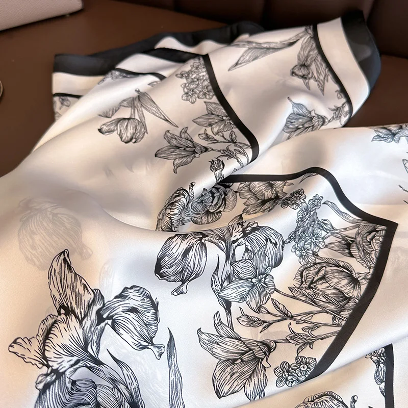 Foulard Carré à Imprimé Floral - Luxury Bags China avis et prix