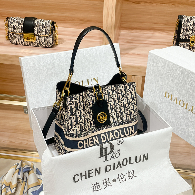 Sac à main classique populaire - Luxury Bags Sale avis et prix